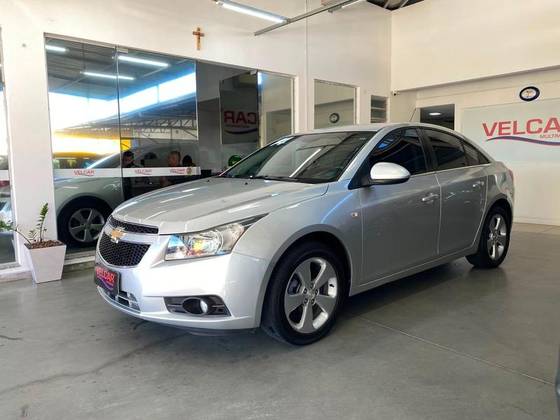 CHEVROLET CRUZE 1.8 LT 16V FLEX 4P AUTOMÁTICO CHEVROLET CRUZE 1.8 LT 16V FLEX 4P AUTOMÁTICO